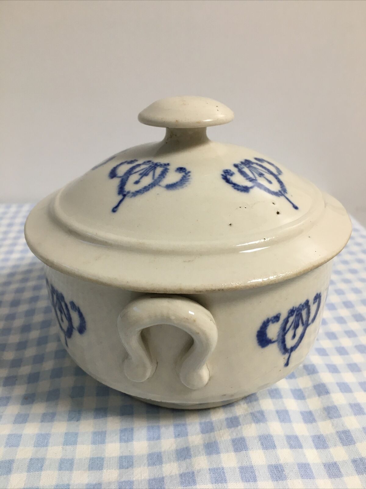 Candy pot covered sugar pot ceramic blue decorations enamelled sandstone