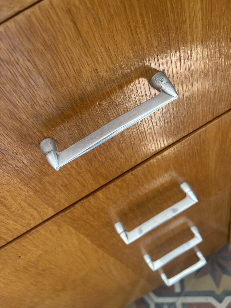 Vintage chest of drawers