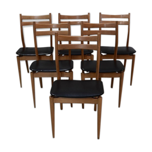 Suite de 6 chaises en hêtre clair et skaï noir 1970