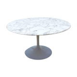 Table Tulip by& Eero Saarinen marble Calacatta, Knoll