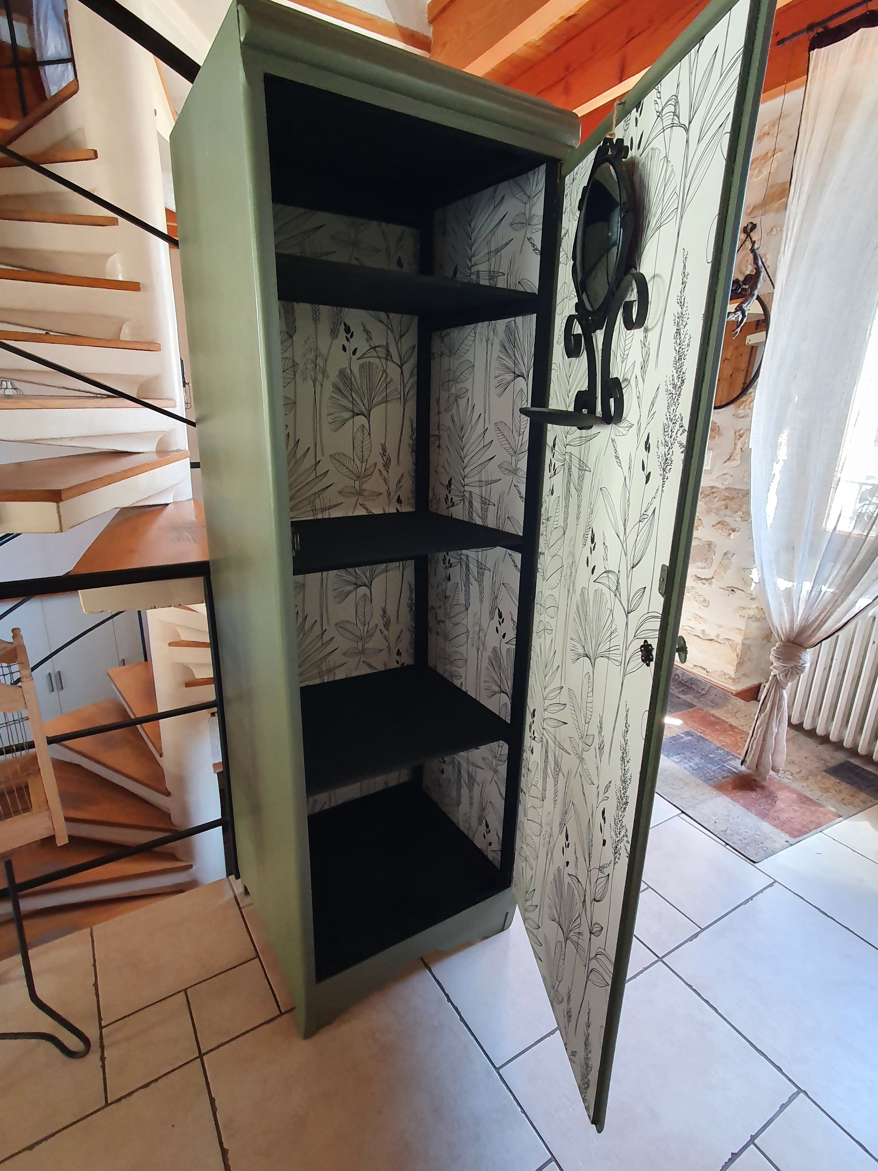 Vintage Parisian wardrobe