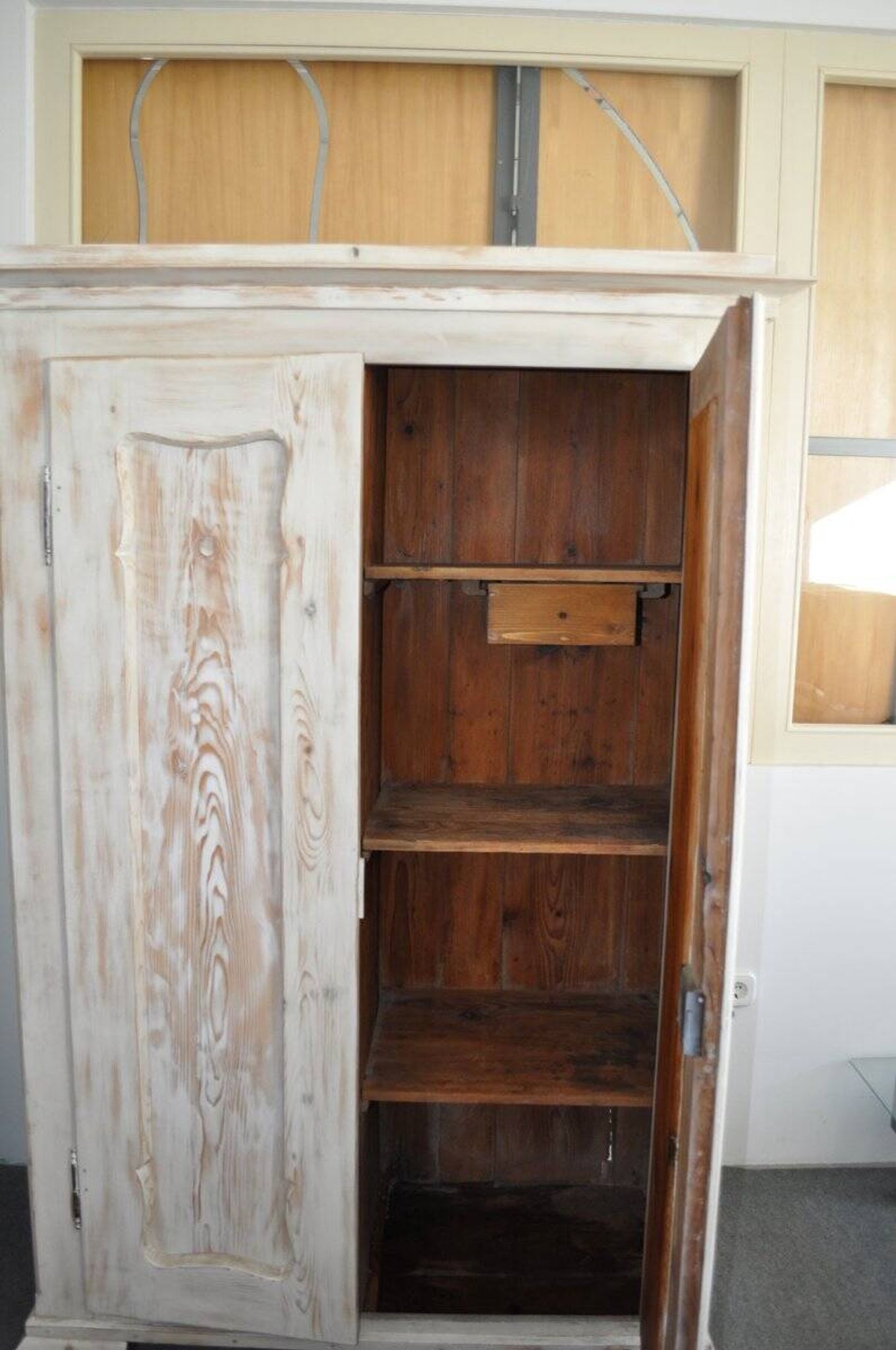 Double cream-painted wardrobe in patinated solid wood, 1920s romantic style.
