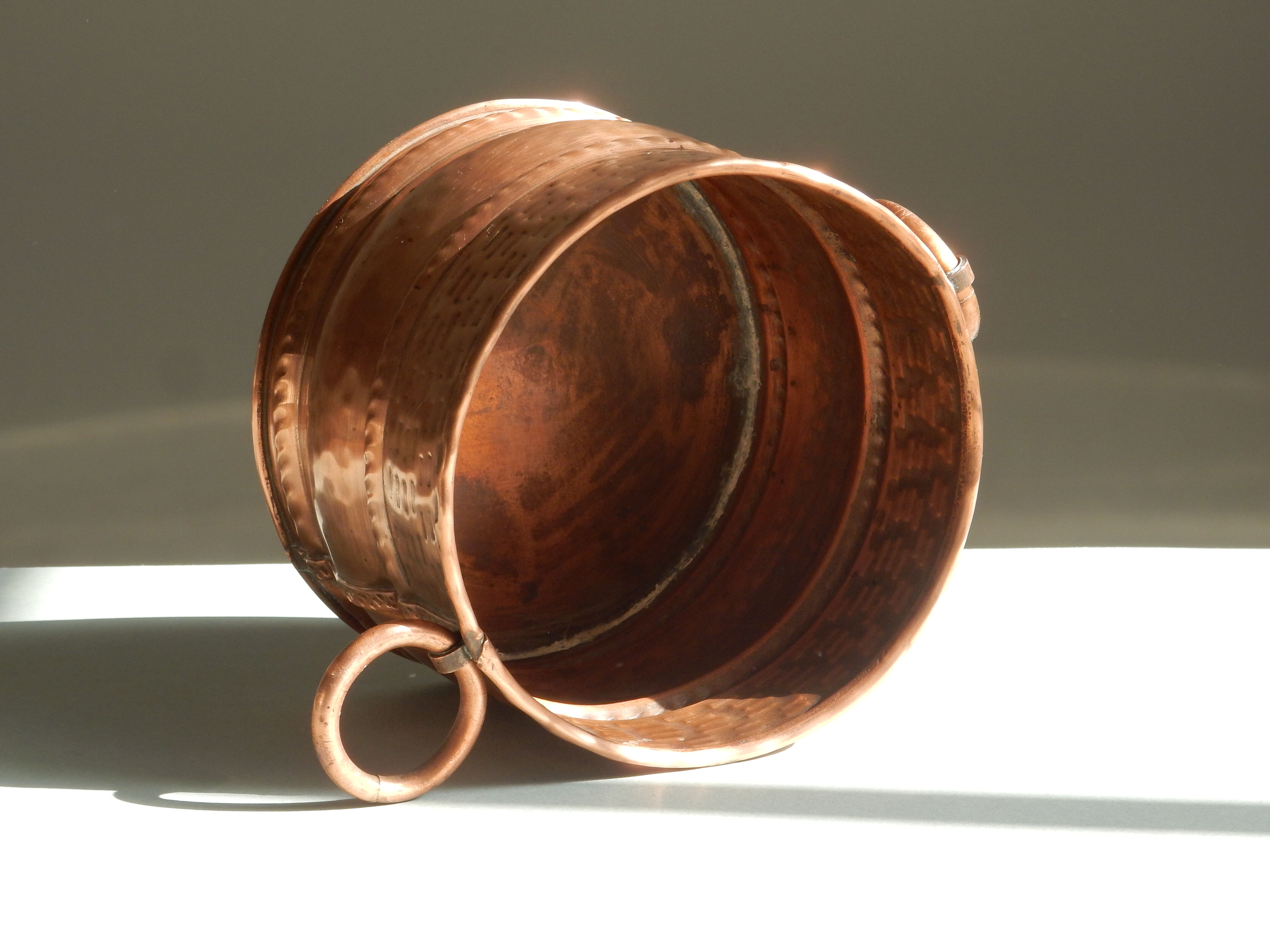 Cache-pot en cuivre rose France