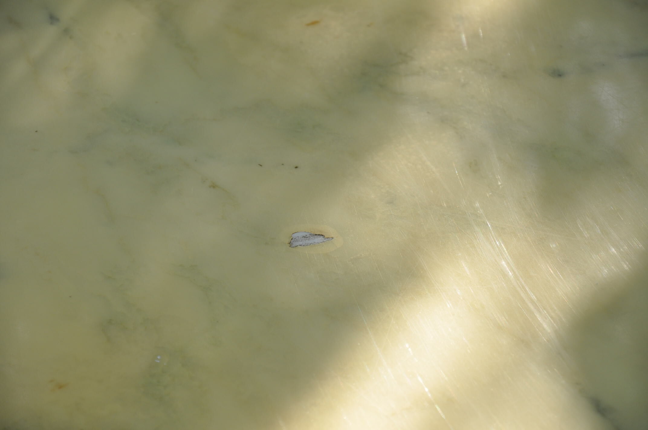 Meal table, oval, marble, 70