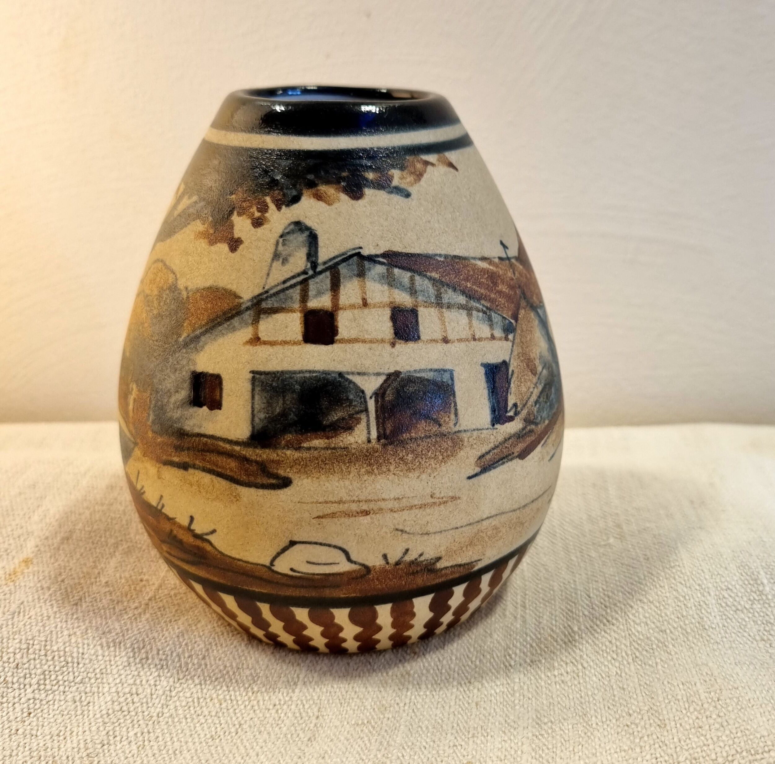Vase basque