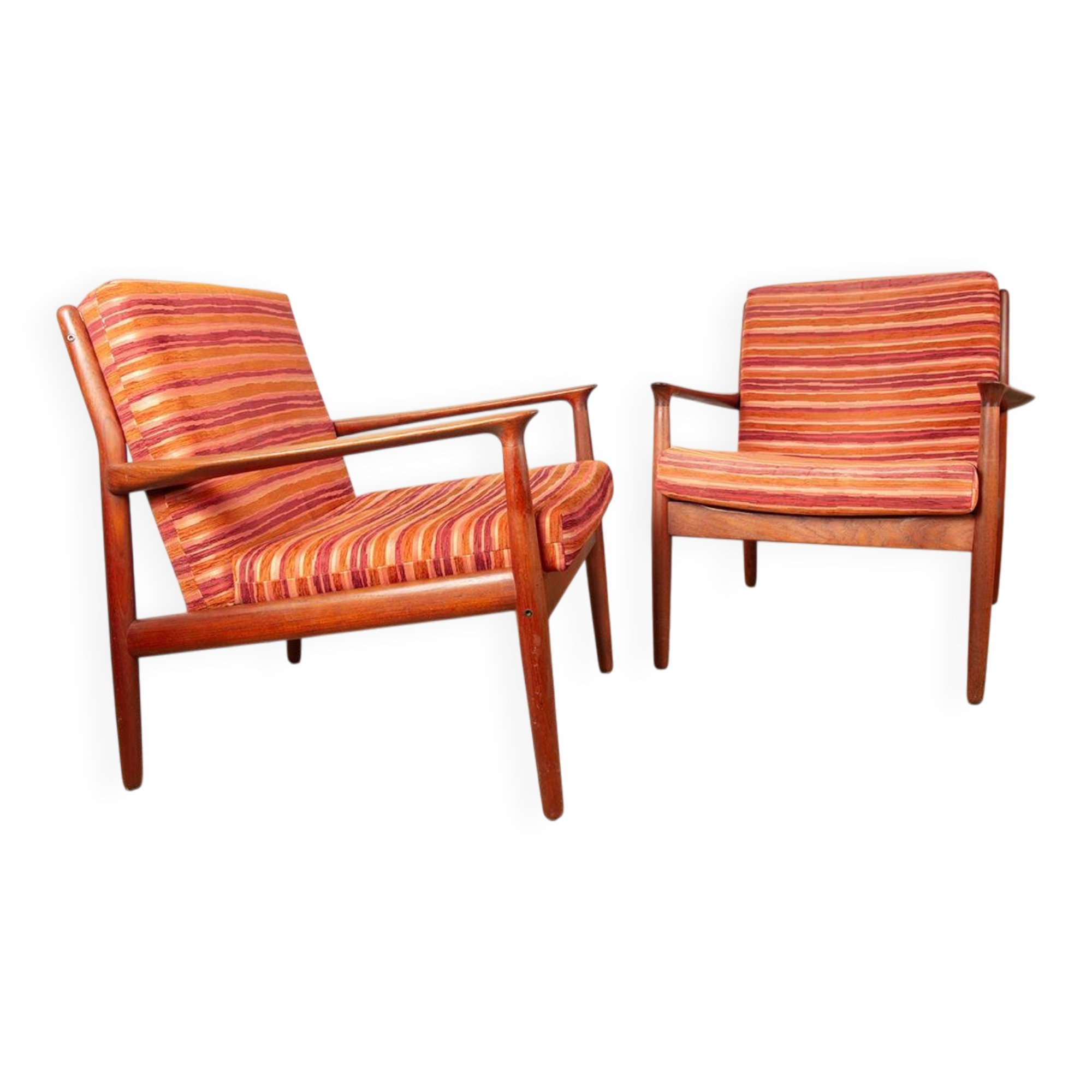 Pair of Danish armchairs in solid teak and fabric, Svend Aage Eriksen 1960.