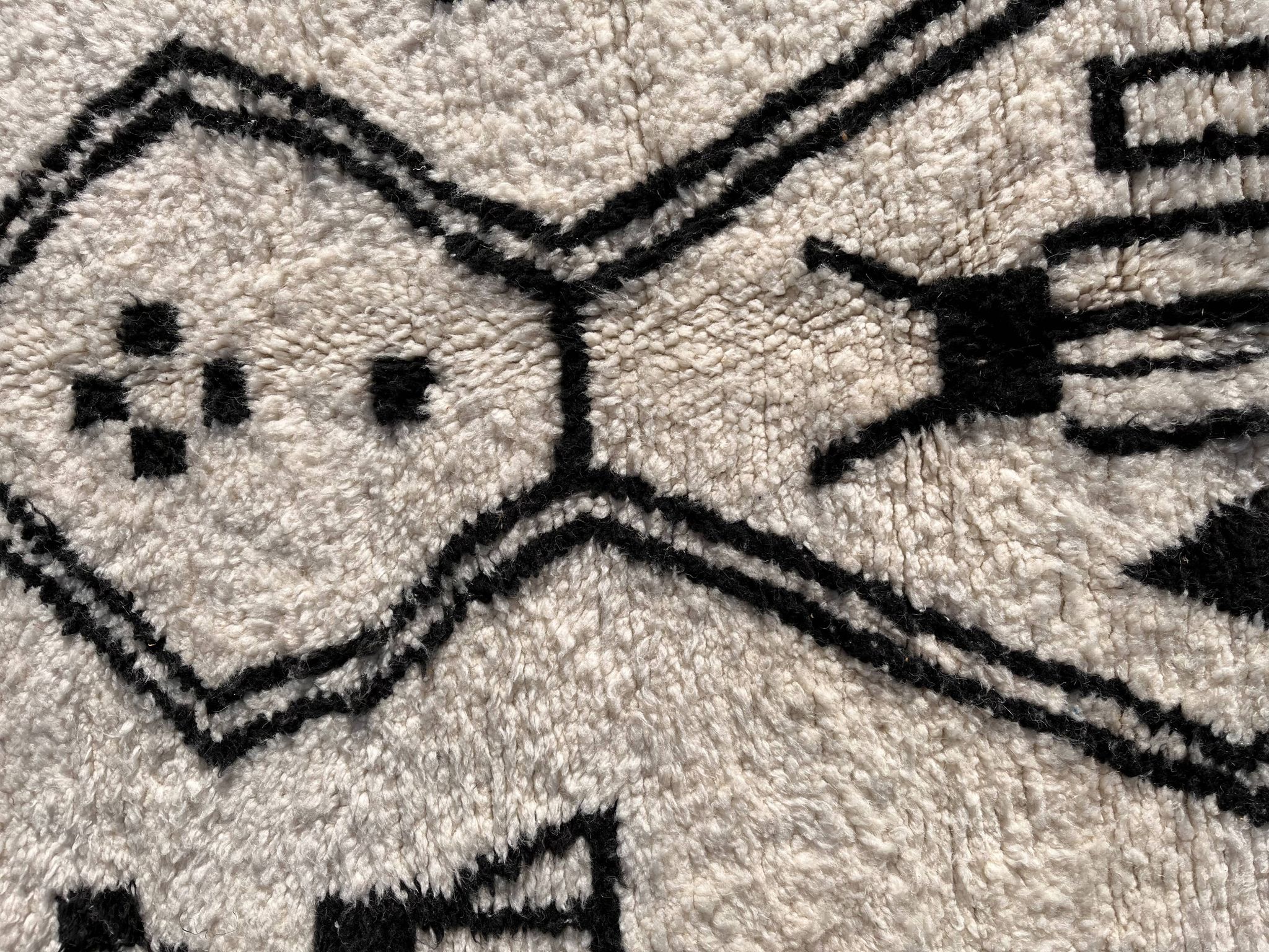 Modern Berber Beni Ouarain wool rug