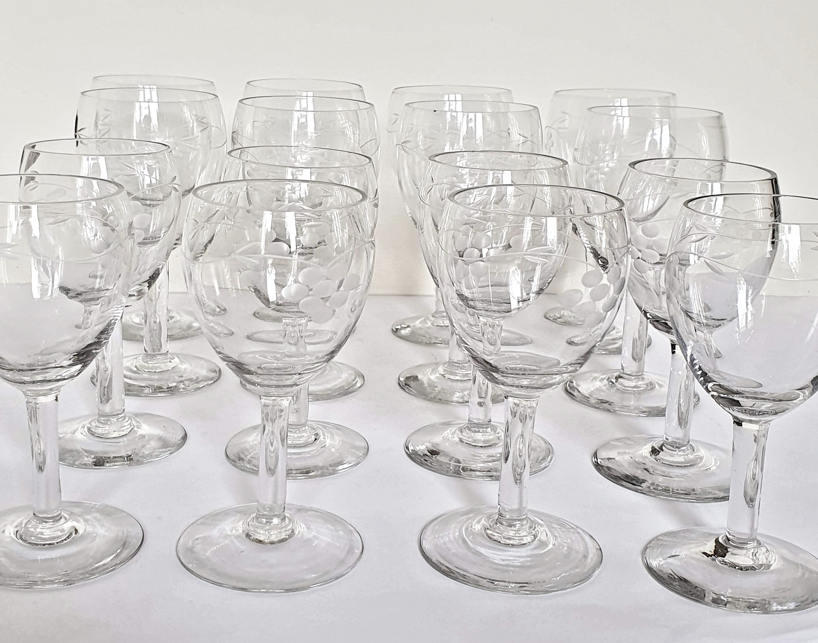 Lot of vintage engraved glass glasses