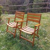 Set of 2 vintage wooden folding armchairs