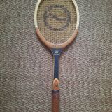 Major vintage wooden tennis racket
