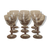 Suite de 9 verres à vin