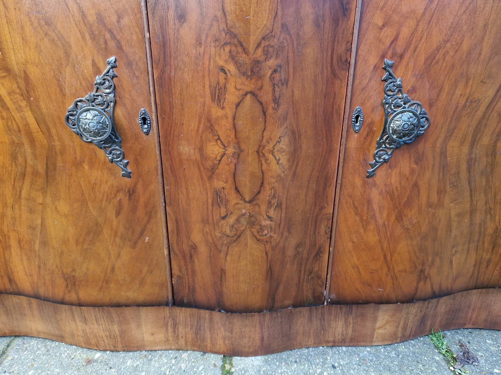 English bar furniture Stonehill Furniture