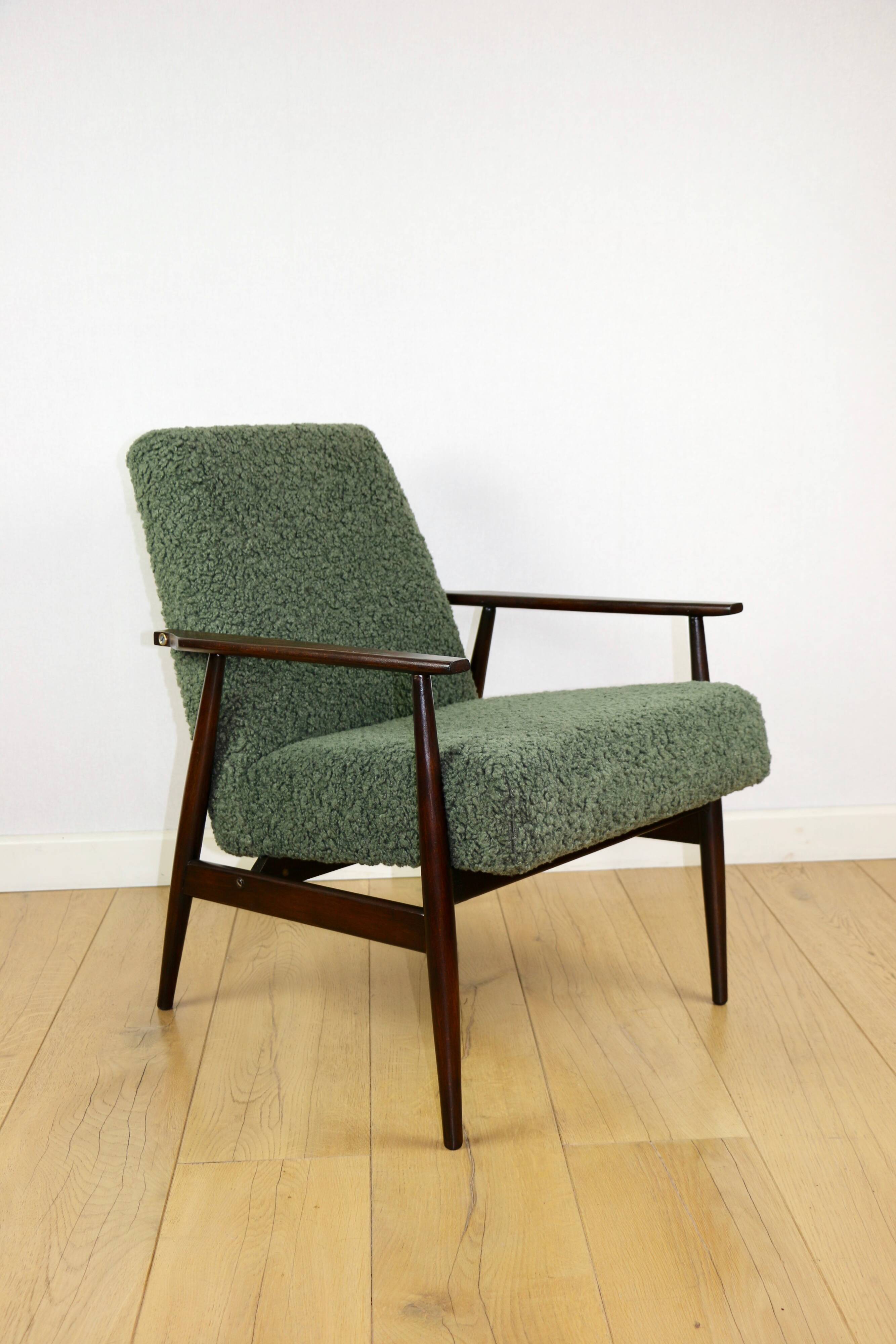 Fauteuil 'Lis', design en bouclés verts des années 1970 par Henryk Lis - 2 pièces disponibles