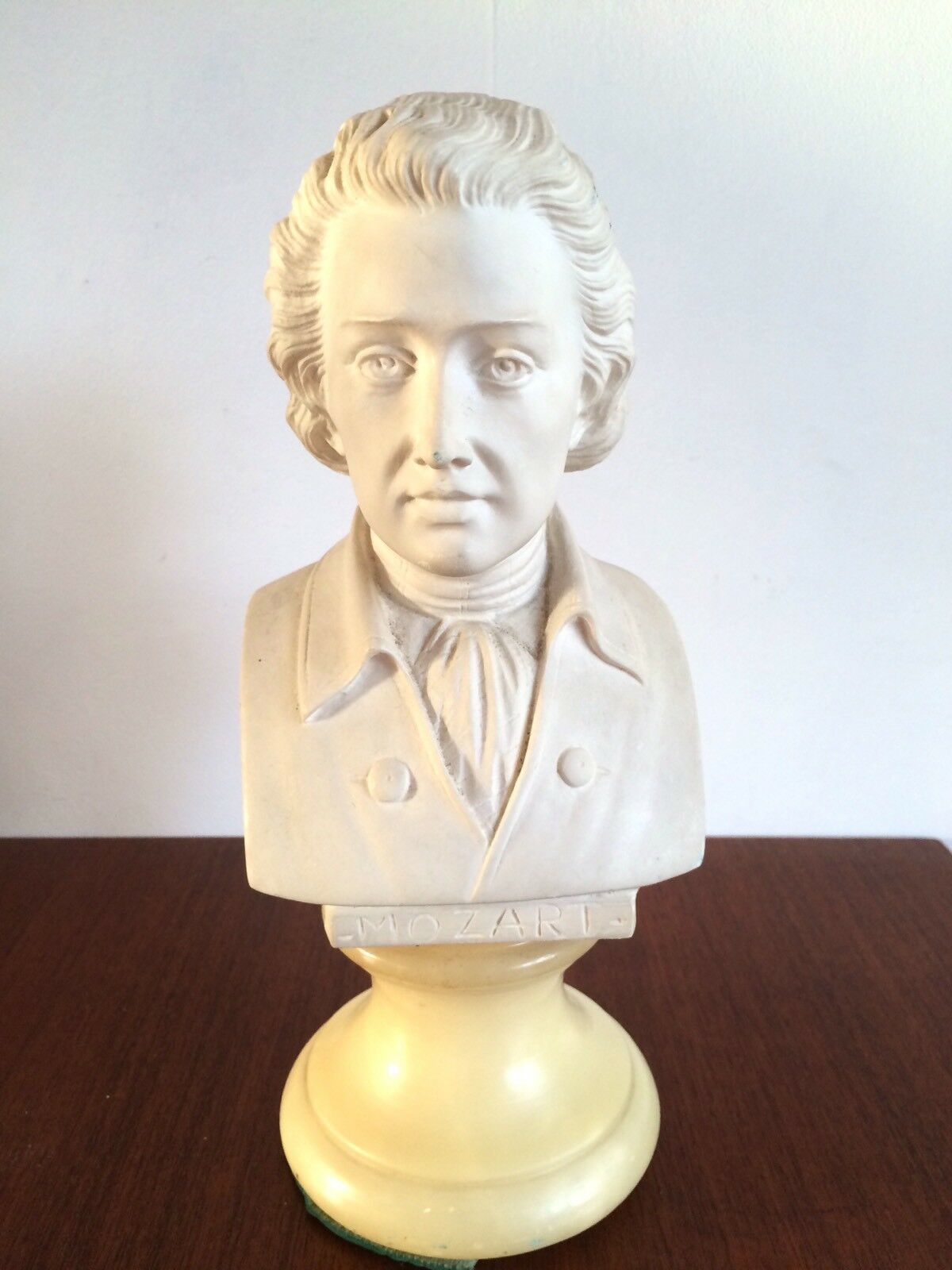Bust Mozart