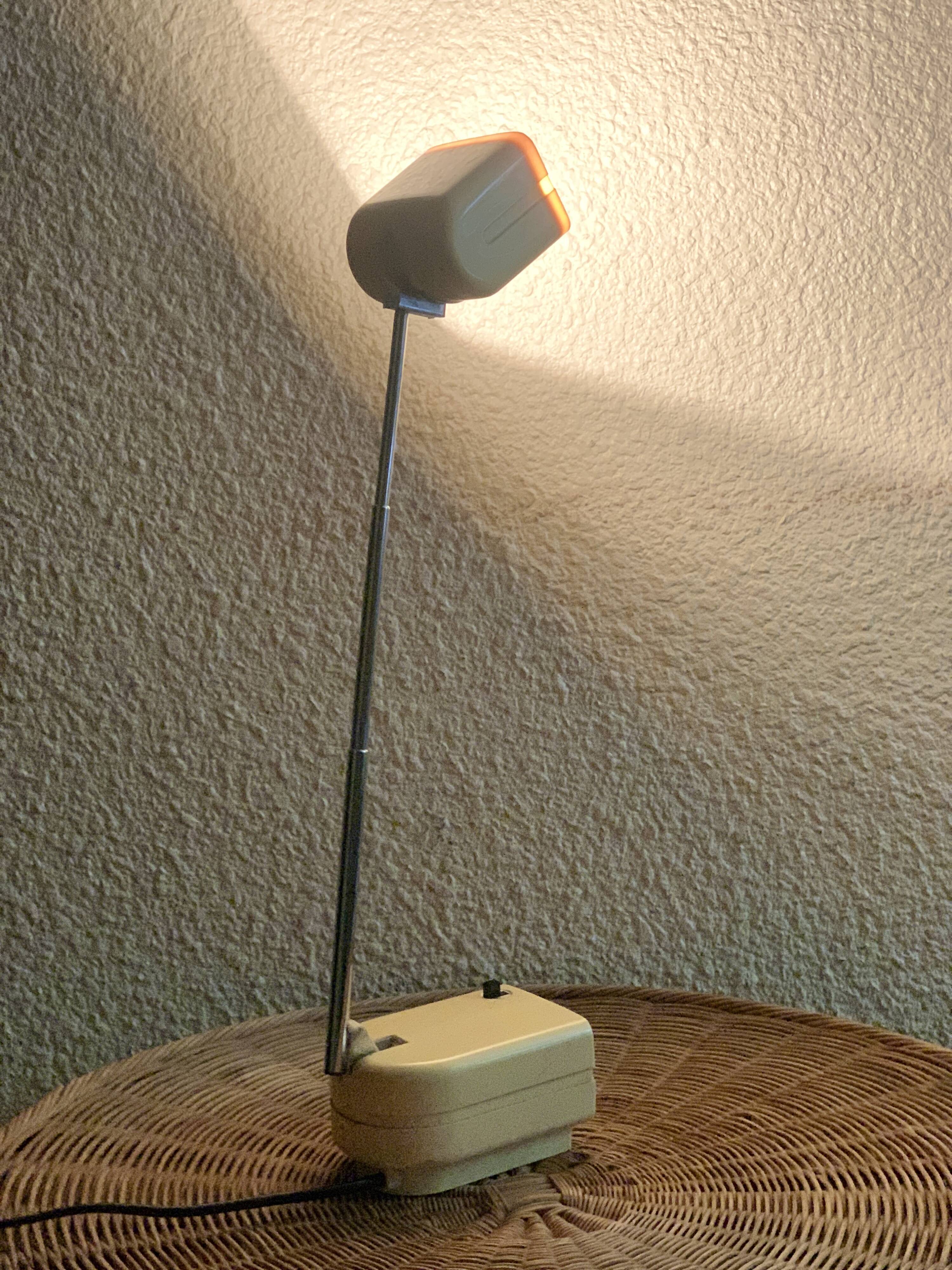 Lamp 1970