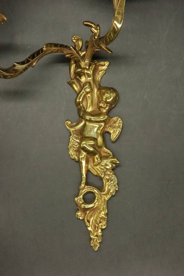 Pair of large Louis XV style wall lights - gilded bronze