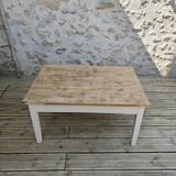 Table basse en bois massif