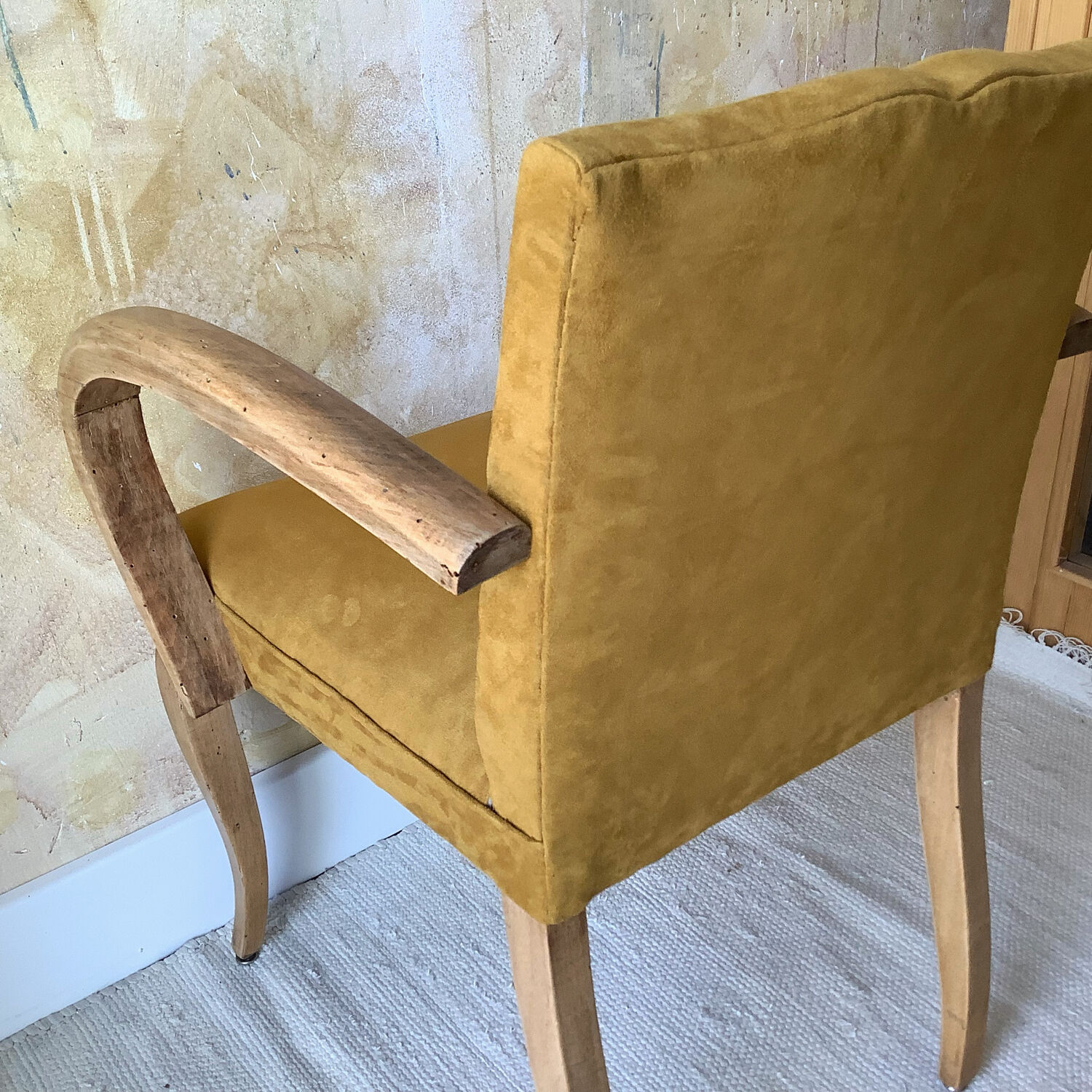 Art-deco bridge armchair