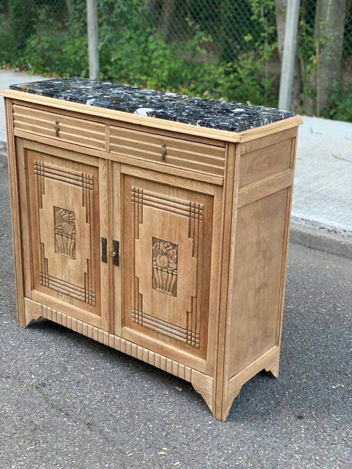 Parisian buffet in Art Deco style, renovated in raw solid oak and terrazzo marble 193.
