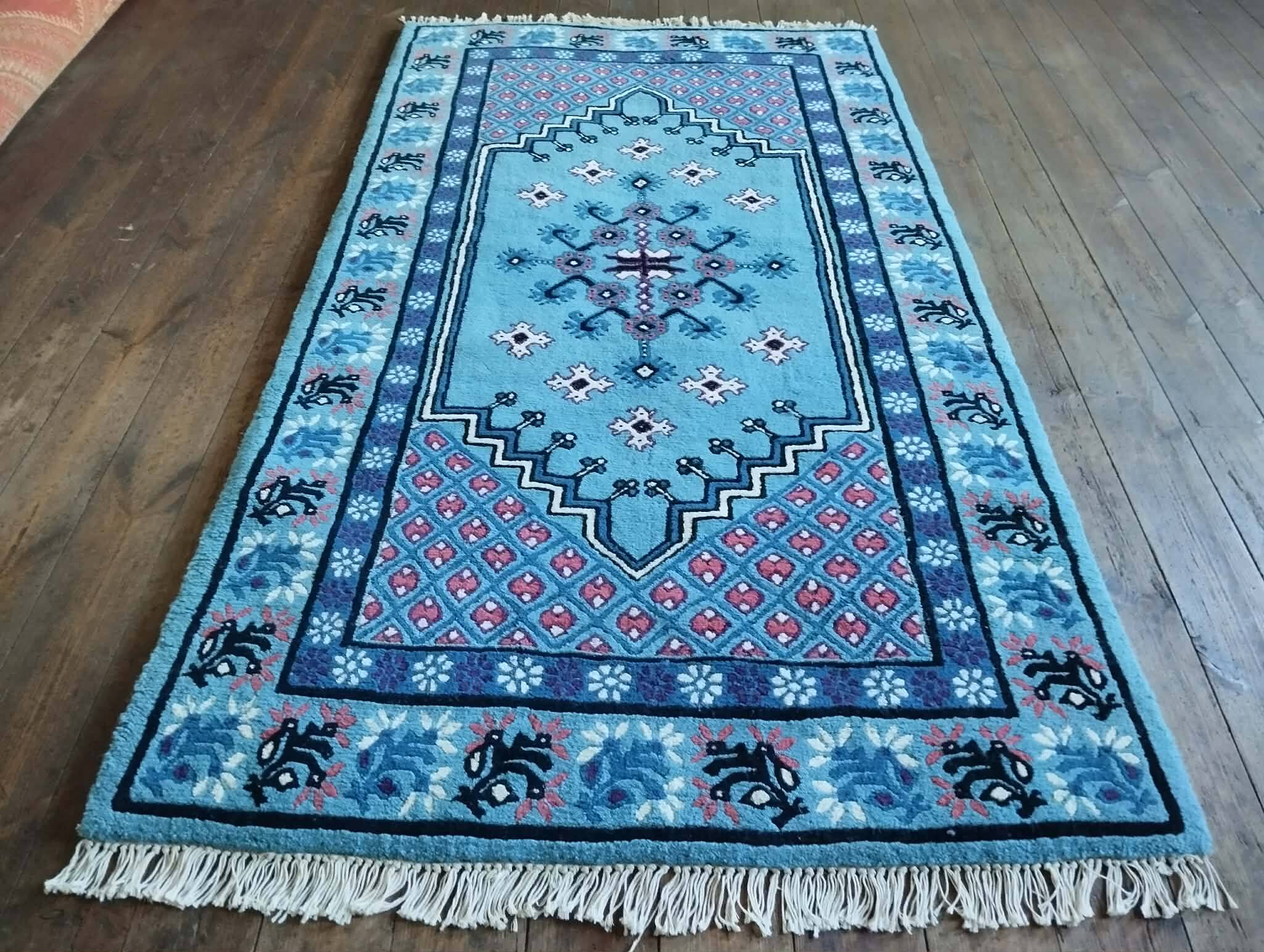 Handmade Kairouan Berber rug 188x103cm