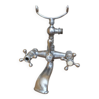 Robinet de bain ancien