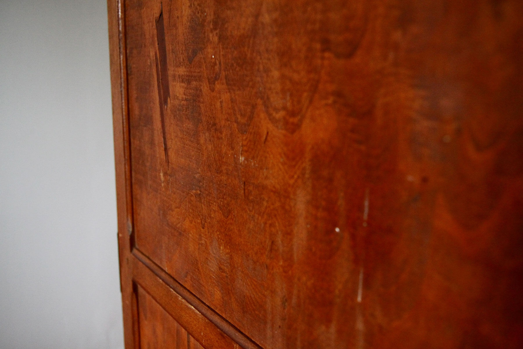 Wooden screen 5 instores