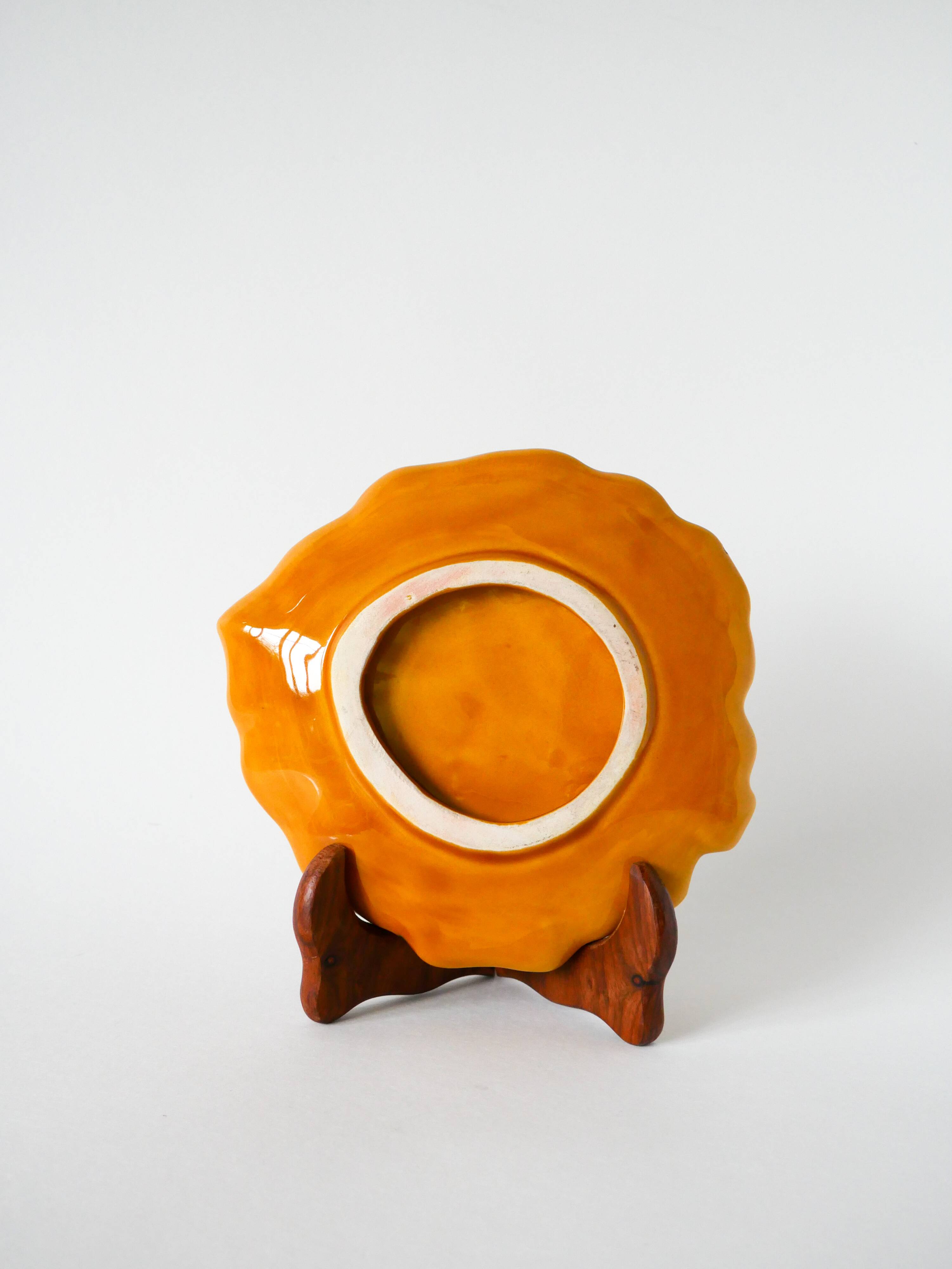 Yellow and green leaf slip pocket, 1970