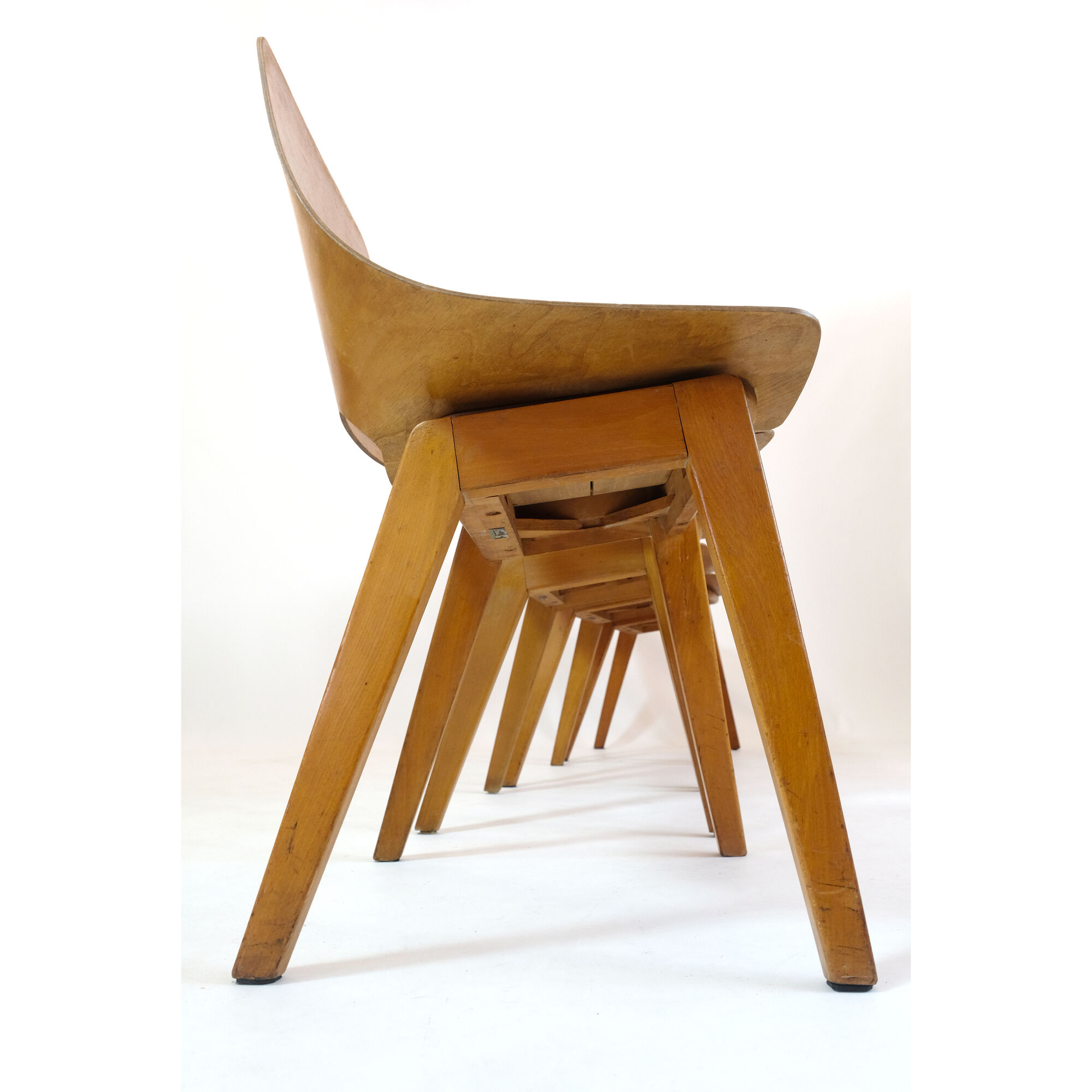 Set of 4 barrel chairs, wooden base, Pierre Guariche, Steiner, 1950s.