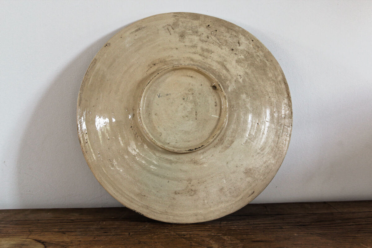 Dish rooster signed Valencia