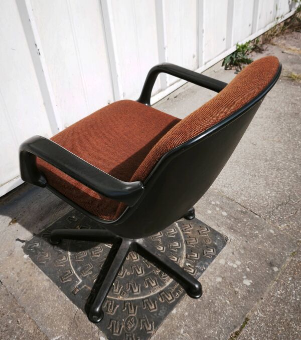 Suite de 8 fauteuil de bureau Comforto