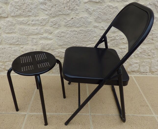 Black metal chair and stool set