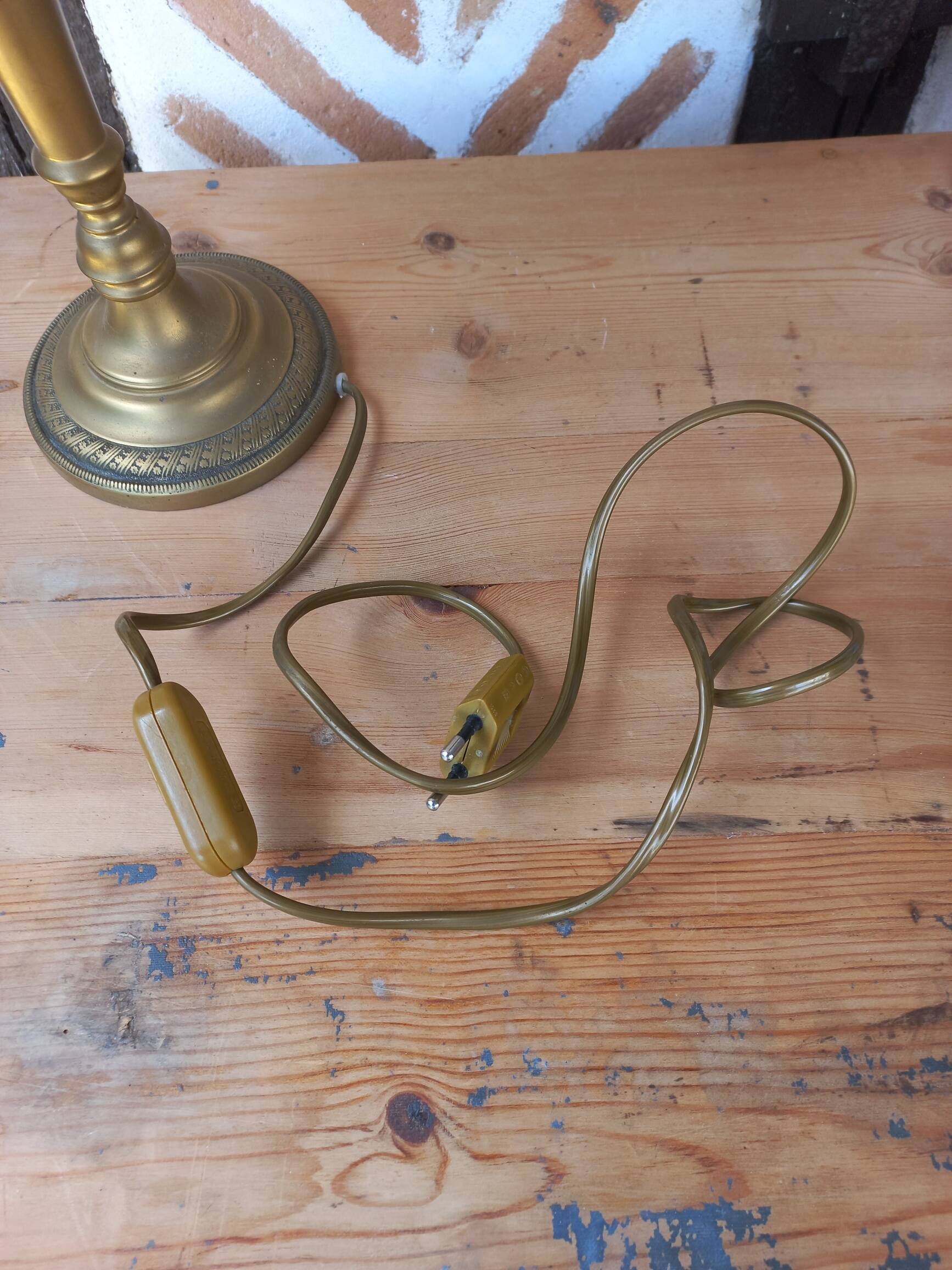 Lampe laiton perles style Charleston 1930
