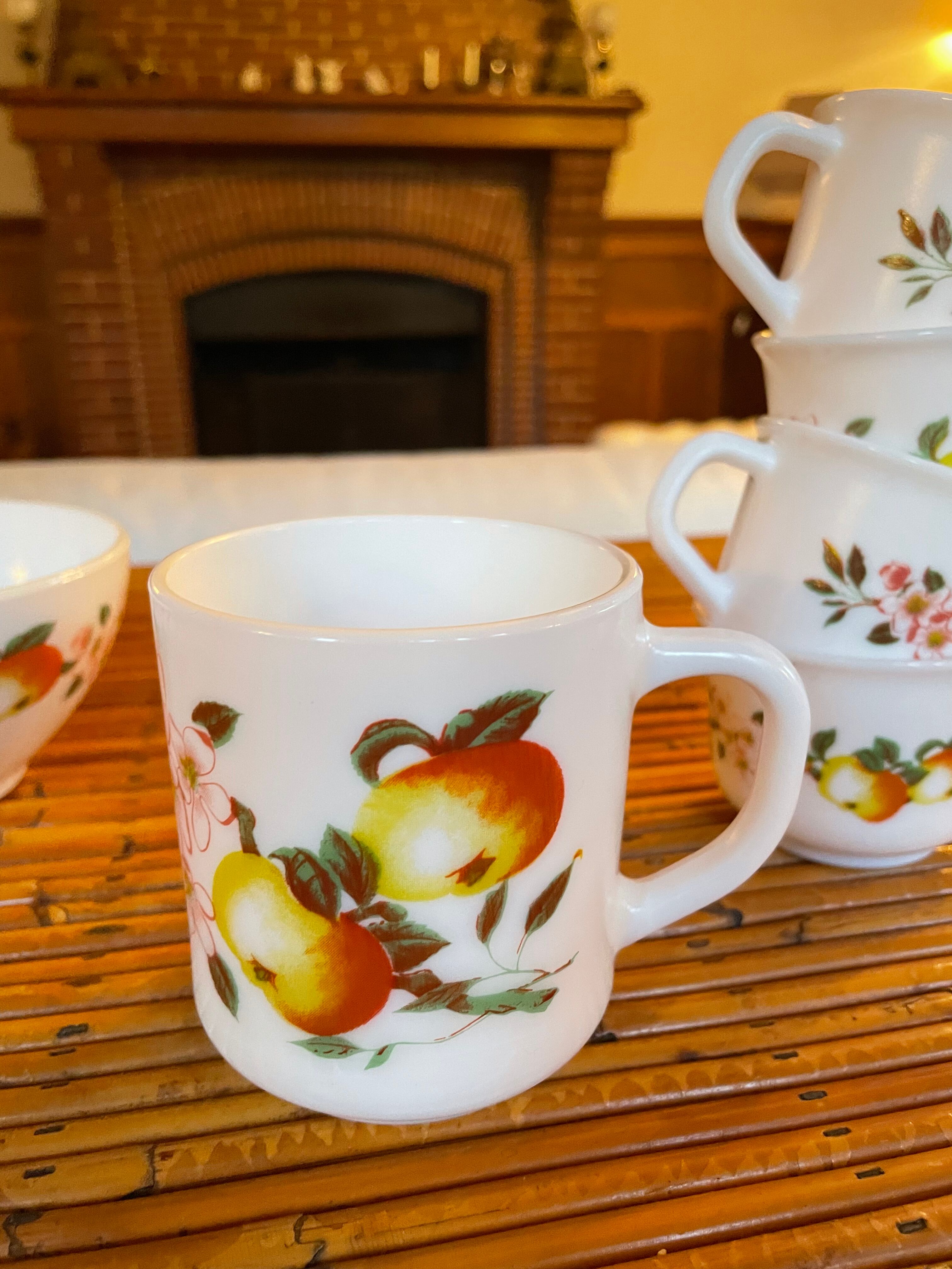 Mug cups and Arcopal bowl