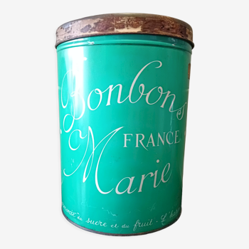 Boîte publicitaire en tôle lithographiée " Bonbons Marie France - Pierrot Gourmand "