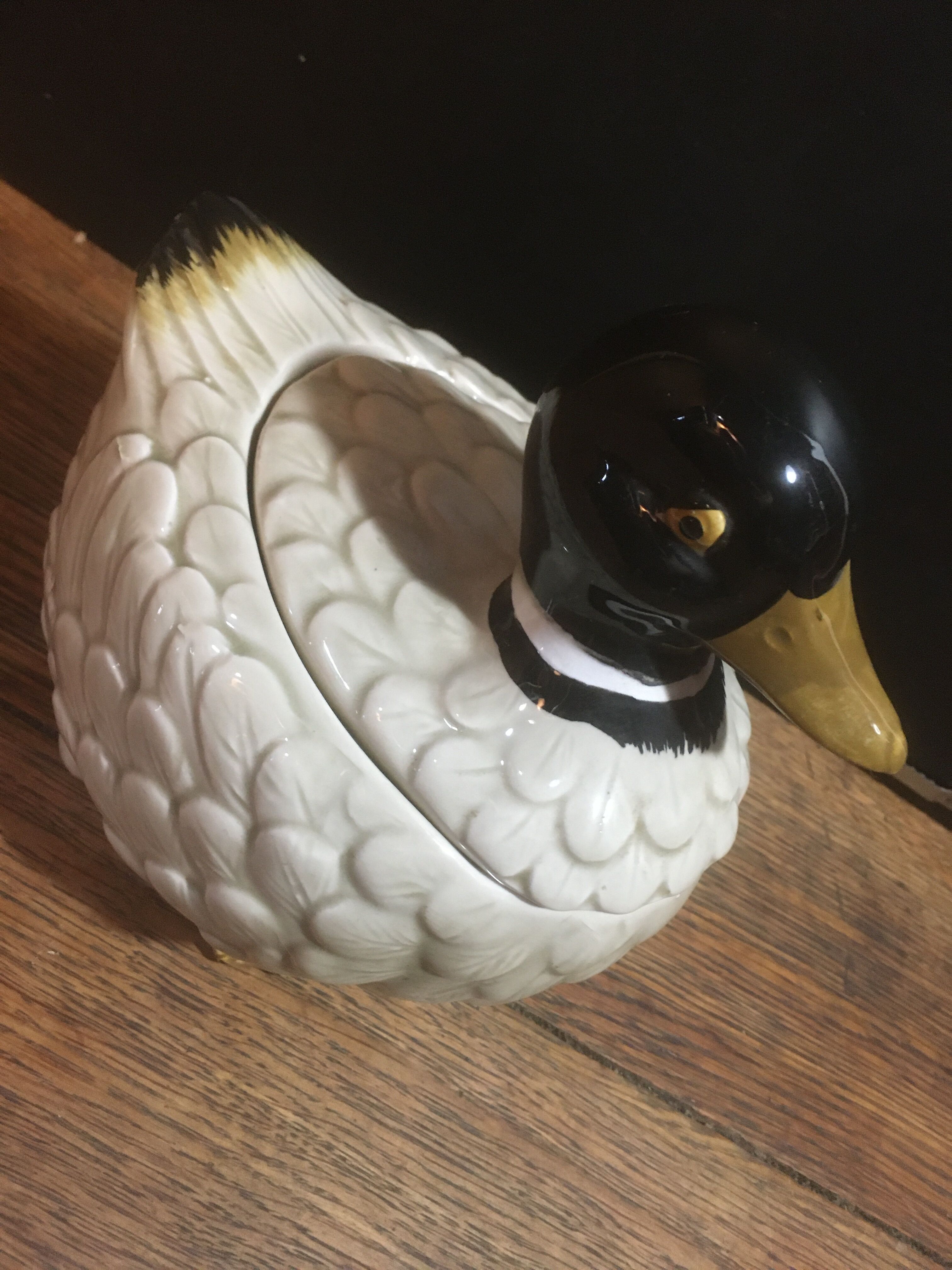 Tiled duck with lid (Japan)