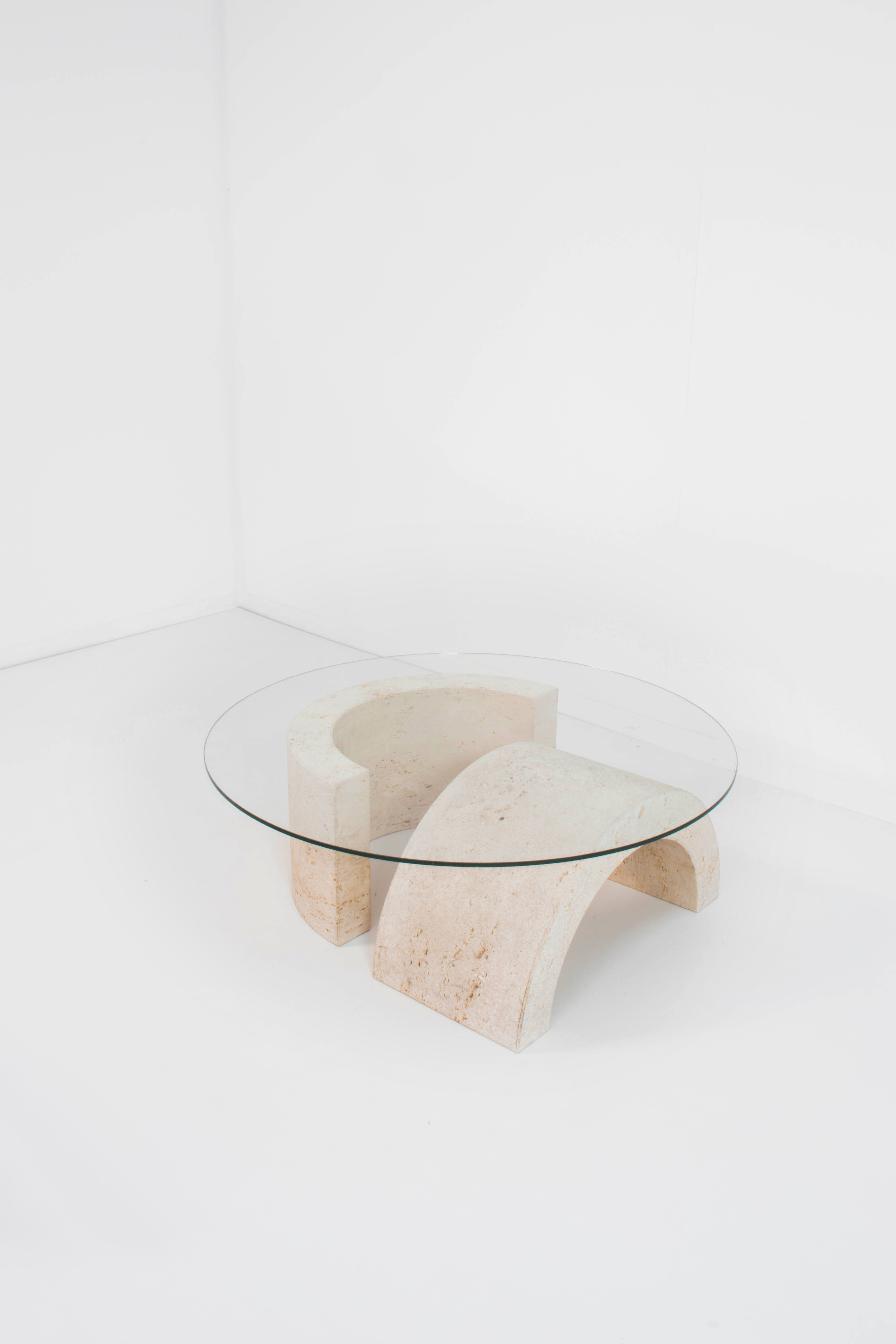 Table basse en travertin italien