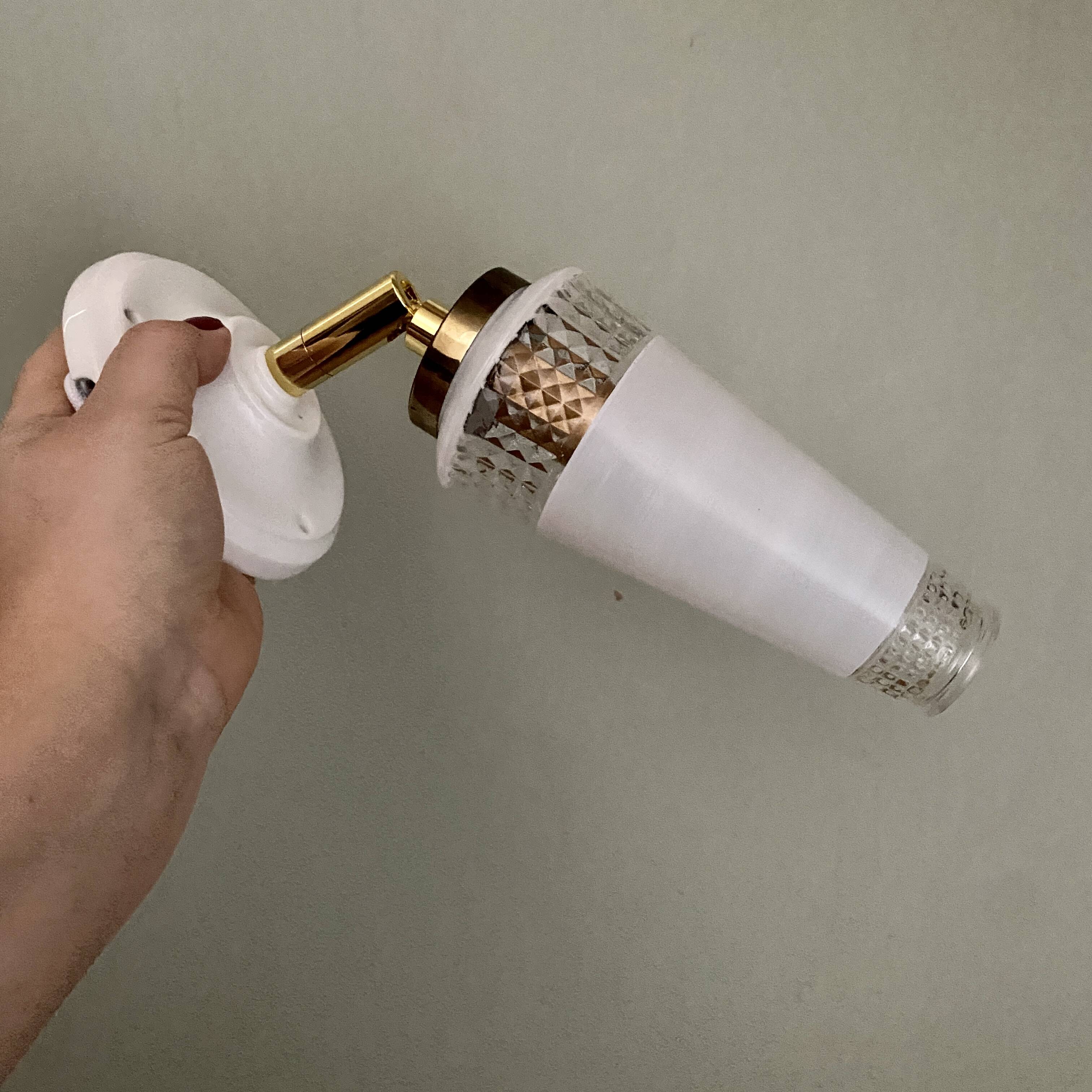 Vintage tulip wall lamp in white and transparent glass