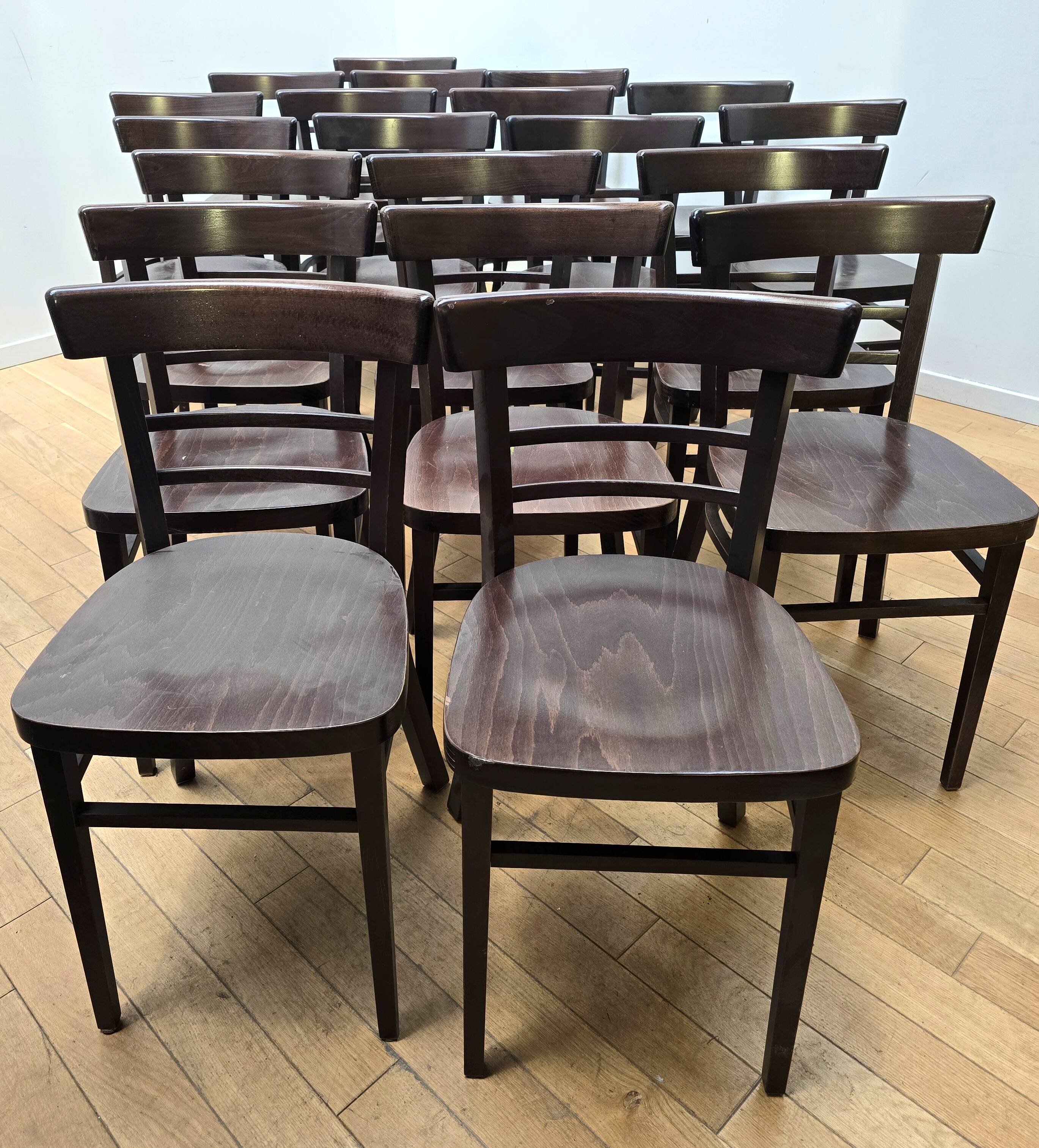Set of 20 bistro chairs