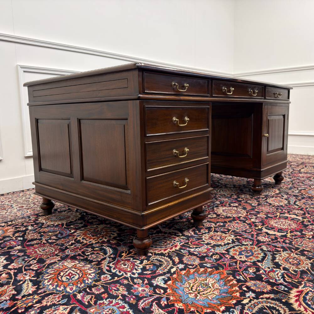 Grand bureau anglais classique