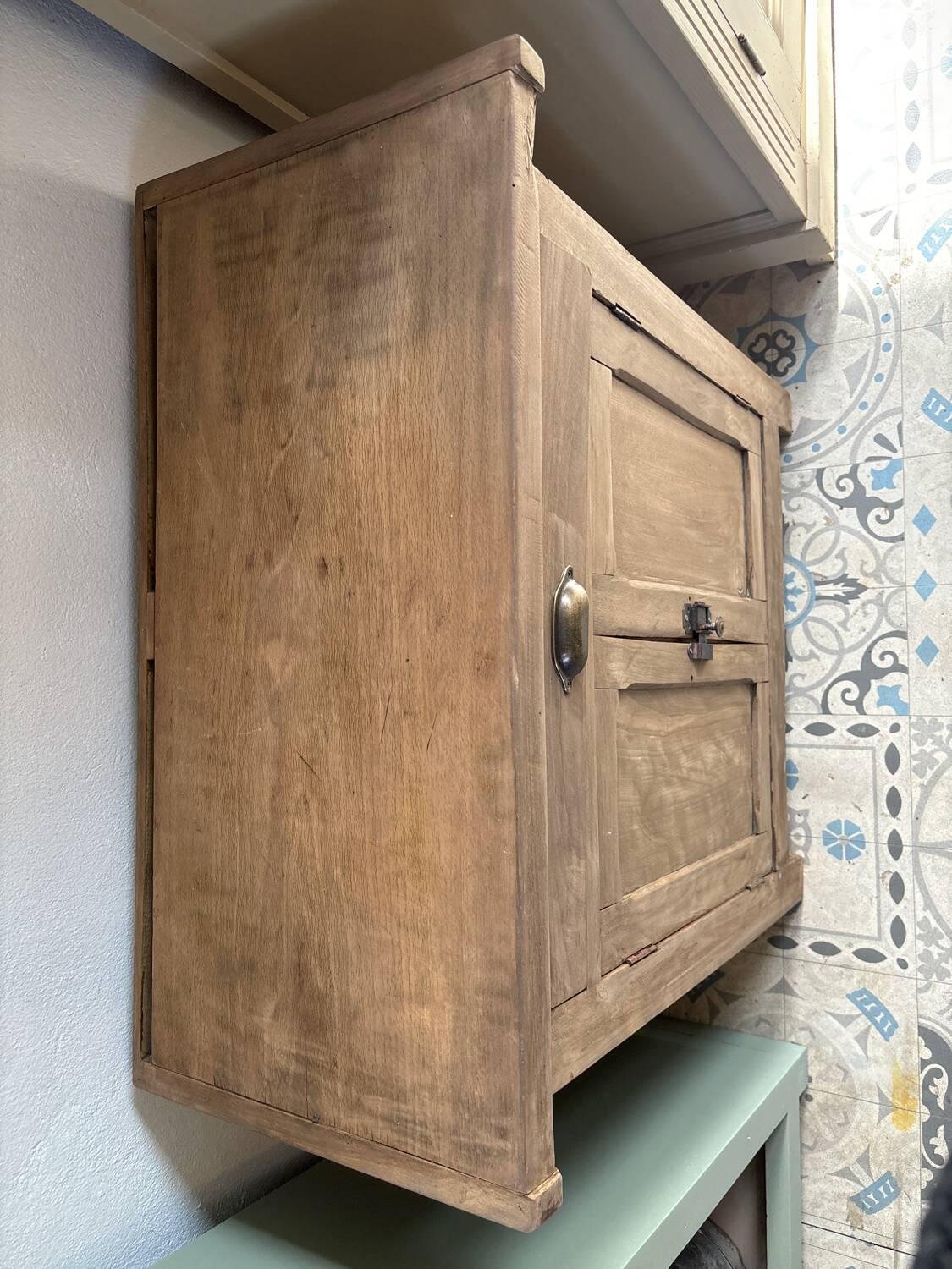 Small established buffet