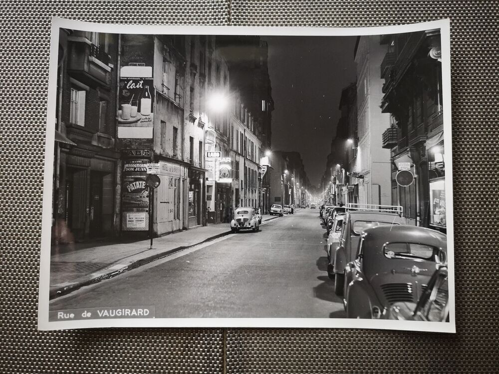 Photograph 18x24cm - Old black and white silver print - Vaugirad Street - 1950s-1960s