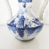 Delftware vase