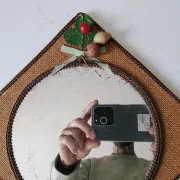 Vintage mirror in handwoven raffia Art Monique 1970s