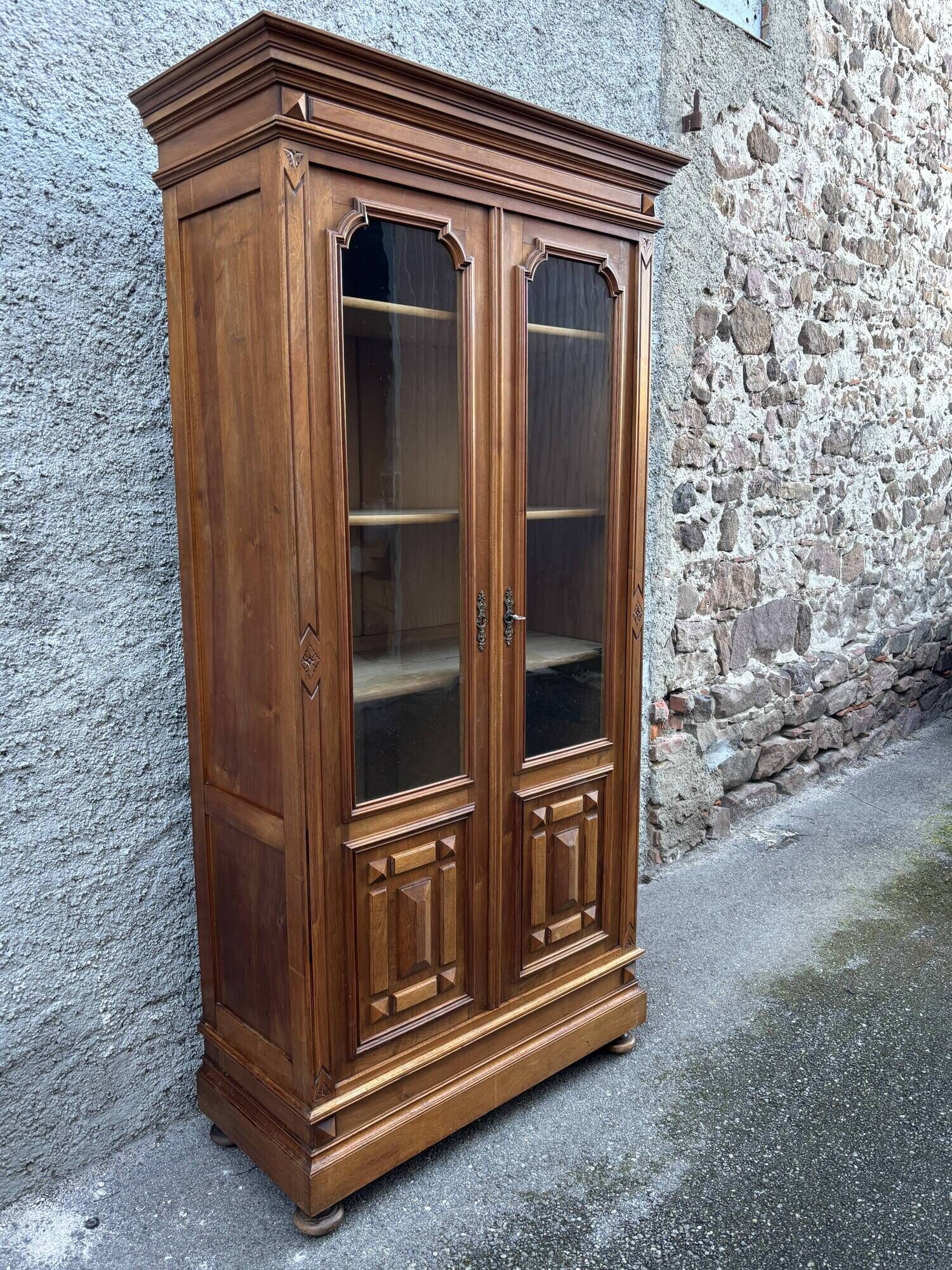 Napoleon III walnut library