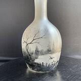 Carafe- Décor d'un paysage lacustre et d'une grue prenant son envol