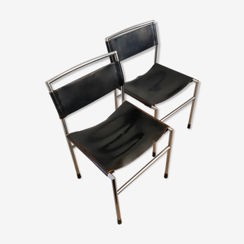 Ensemble de deux chaises design vintage