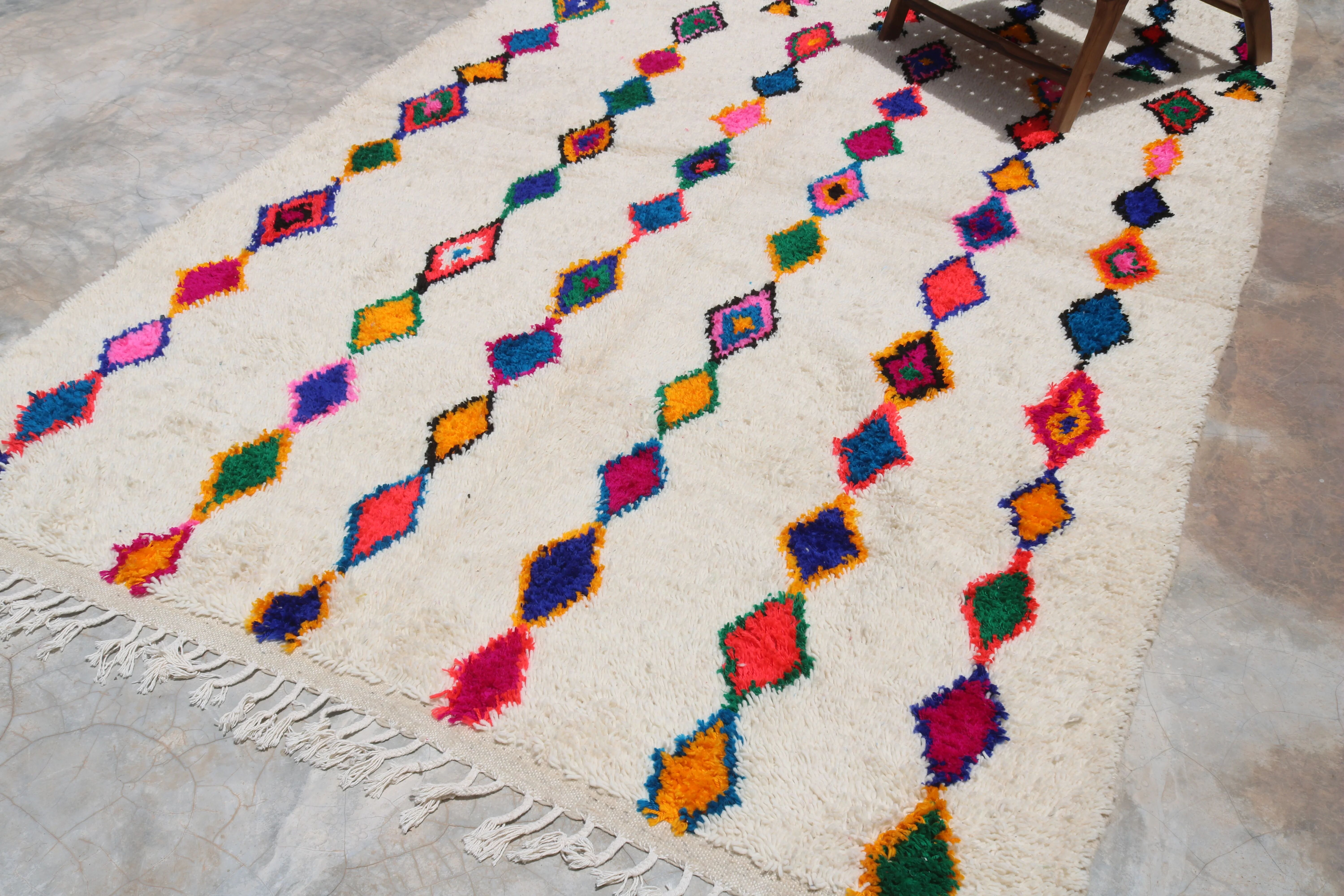 Large handmade colourful rug, 295 x 195 cm - G1087