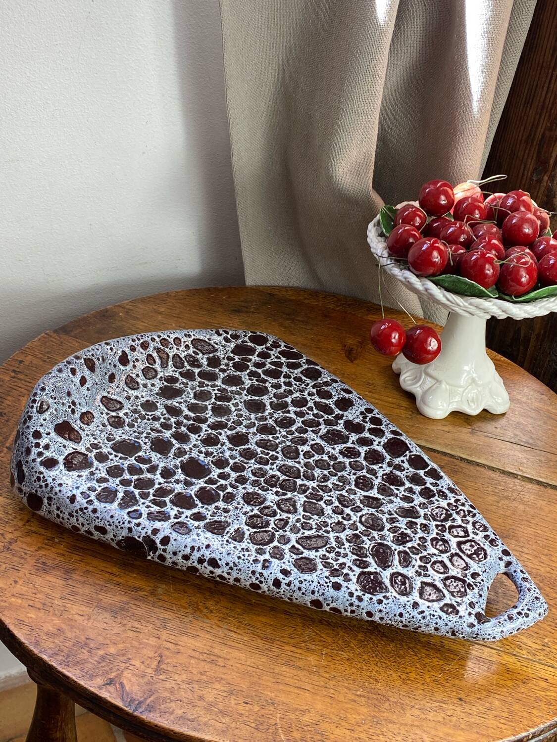 Ceramic plate, signed Le Vaucour, Vallauris