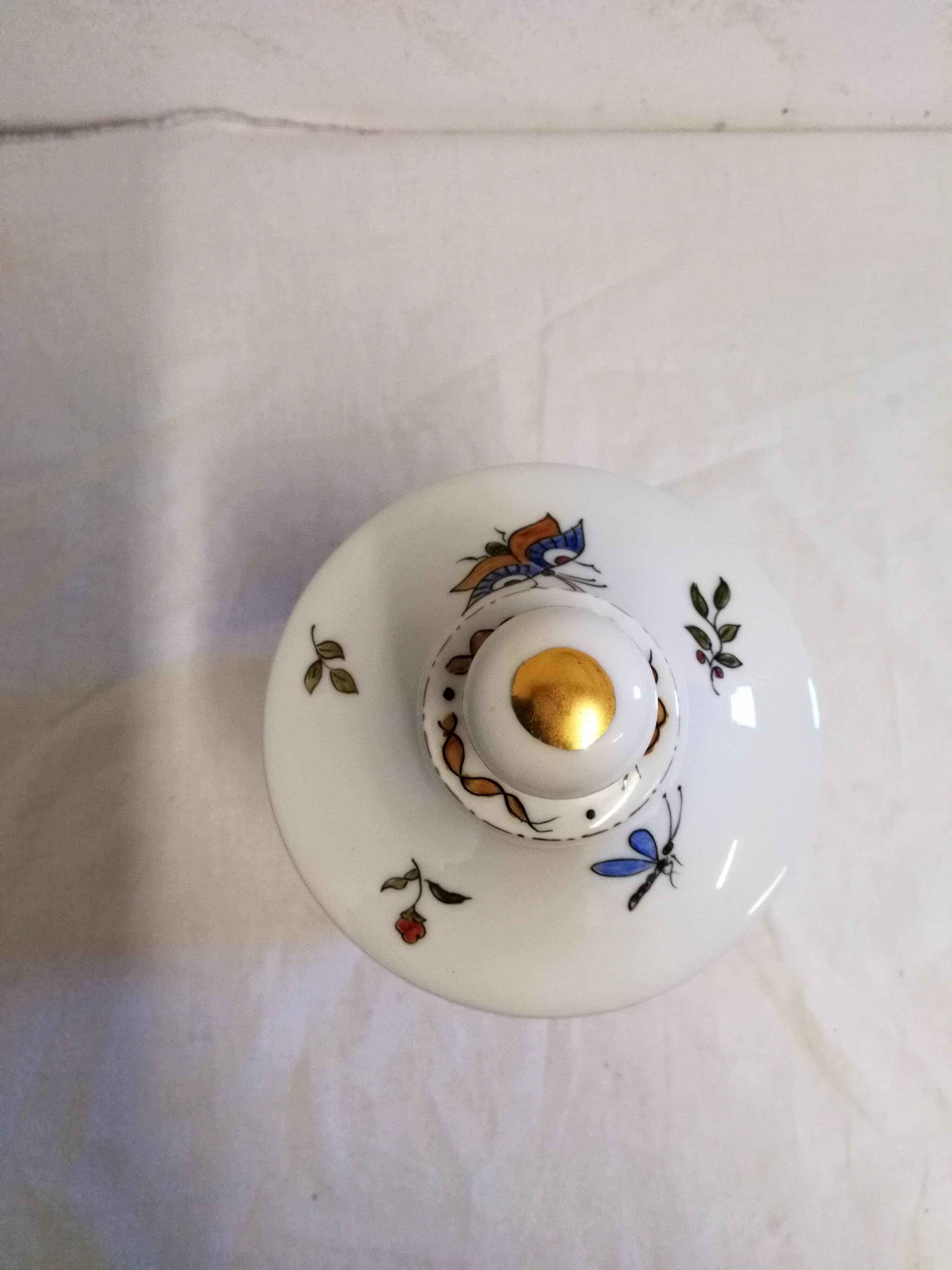 Old Digitalis Porcelain Medicine Jar