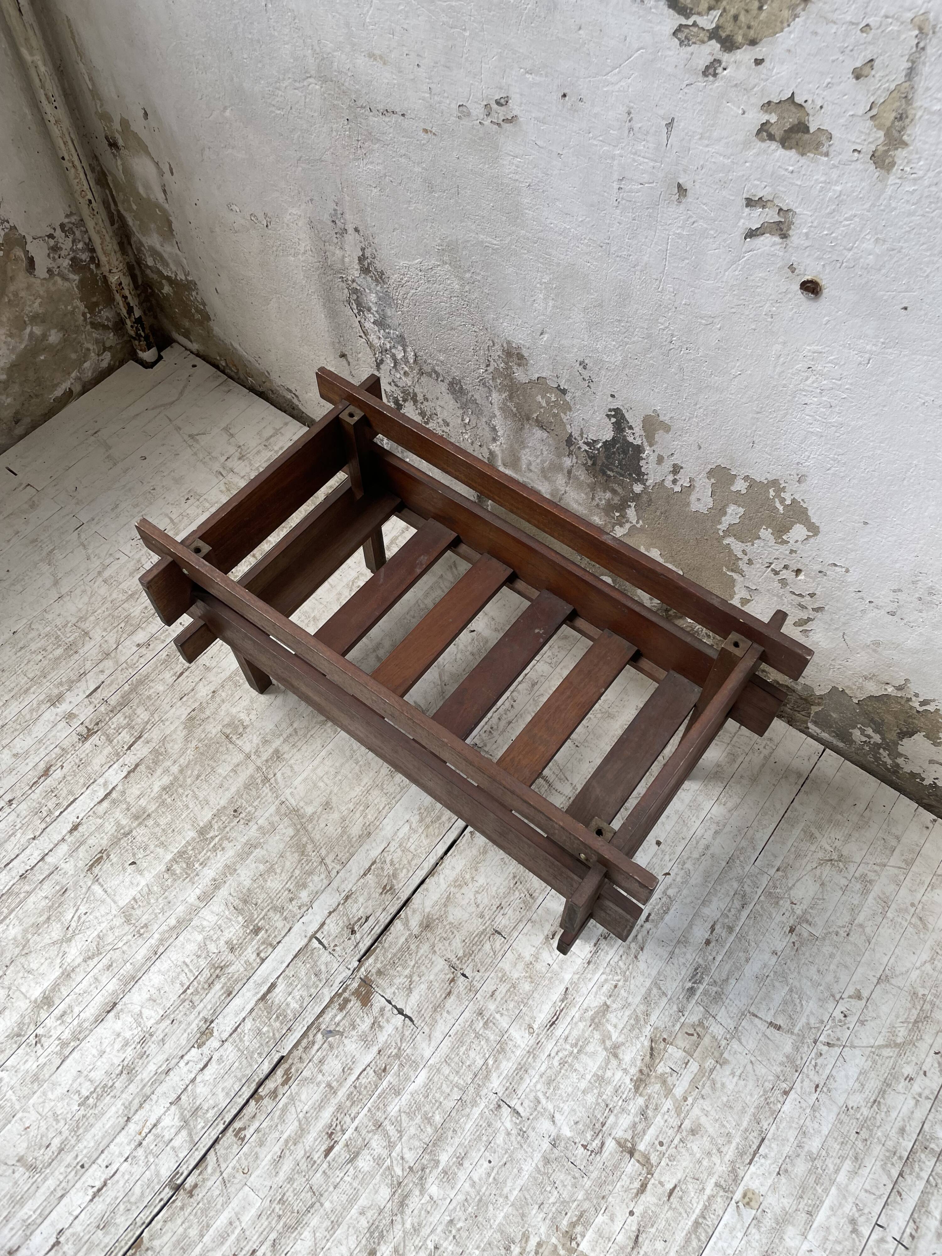 Small modernist oak planter from the 1950s